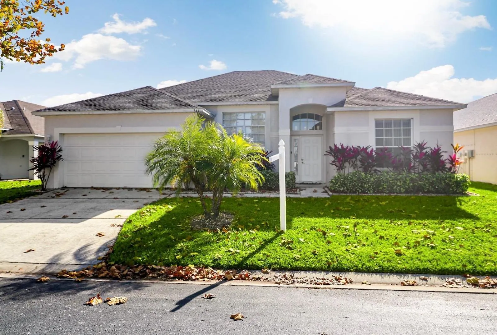 Holiday home Grand Luxury Deluxe 4Br Pool Home Near Disney Four Corners